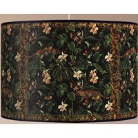 Lampenschirm Stehlampe, Retro Vintage Handwerkliche Ornamente von AbatJourRivier