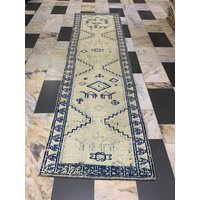 2'11" X 10'7" Ft. Vintage-Teppich. Läuferteppich. Flurteppich. Küchenläufer-Teppich. Waschküchenteppich. Oushak-Läuferteppich. Läuferteppich in von Abouttherug