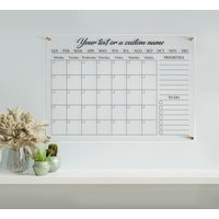 Anpassbarer Acryl-Monatskalender | Personalisierter Kalender Für Die Wand Familienplaner 2023 Trocken Abwischbare Tafel Mit Randnotizen von AcrylifeArt