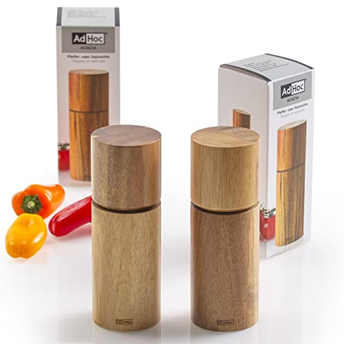 AdHoc Gewürzmühlen Geschenk-Set – Manuelle Salz- & Pfeffermühlen Acacia klein | Hochwertiges Keramikmahlwerk CeraCut® | Stufenlos einstellbar | Mühlenset aus Holz | Höhe: 14 cm von AdHoc