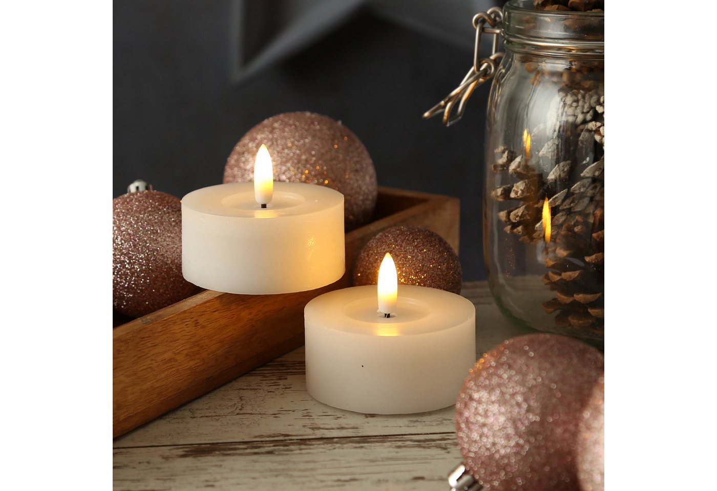 Adilina LED-Kerze LED Maxi Teelichter Lina Rustik Optik Echtwachs D: 7cm weiß 2er Set (2-tlg) von Adilina