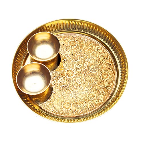 Aditri Creation Decorative Brass Plate, Decorative Indian Prasad Plate with Katori Patra for Pooja Pooja Utensils Pooja Item Articles New Year (Size 7" Diameter) Patra (Set of 2 Katori) von Aditri Creation