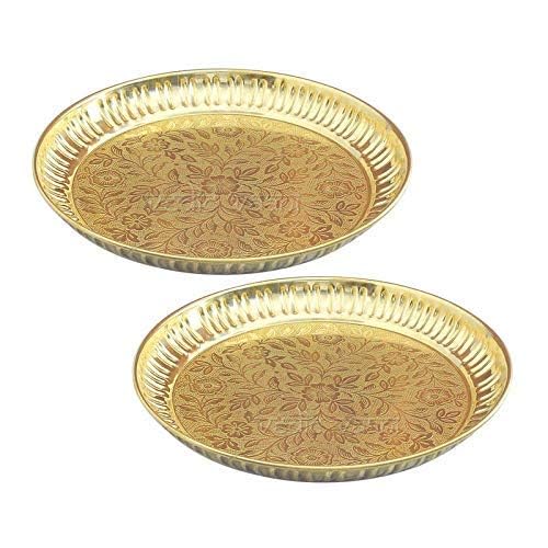 Set of 2 Decorative Brass Thali Plate Prasad Plate for Pooja Utensils Indian Traditional Cultural Navrati Festival Housewarming Decorations for Office and Home Decor(Size:- 4")(Golden) von Aditri Creation