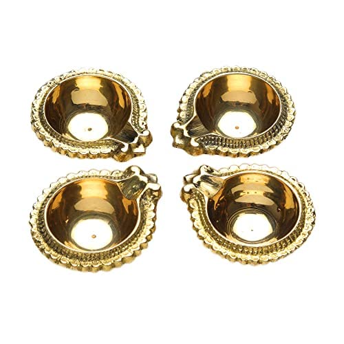 Set of 4 Diya Deepak Pooja Diya Puja Item Religious Brass Oil Lamp Pooja Essential Decoration Aarti Diya Lighting Accessories Gift Items Pooja Kit Lanterns Lamps(Size:- 2" Inches) von Aditri Creation