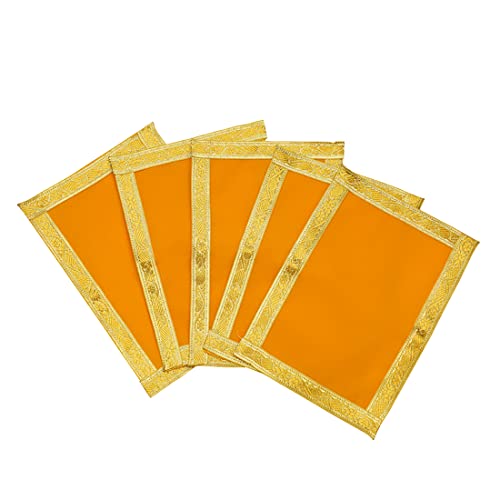 Small Pooja Yellow Mat Aasan Puja Aasan Decorative Cloth Set of 5 (Size:-7 Inches X 10 Inches,) for Multipurpose Pooja Decorations Decor Item & Gifts Return Gift Article von Aditri Creation