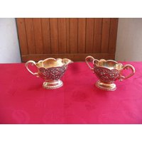 Silber Vergoldet Zucker Und Milchkännchen, Reich Verzierten Goldenen Ton Milchkännchen Set Silber Vergoldet Zucker Und Milchkännchen, Reich Verzierten Goldenen Ton Milchkännchen Set von AdmirasTreasure