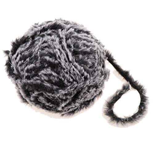 32 M weiches Fellgarn zum Häkeln Stricken Schwarz Grau von Adoorniequea