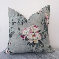 Designer Gilde, Floreale Zink - Deko Kissenbezug 18 Zoll von AdoreDesignLucie