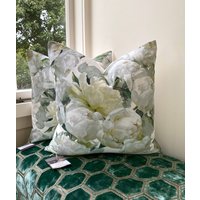 Peonia Gelbgrün - Bezug Aus Wunderschönem Designers Guild Stoff von AdoreDesignLucie