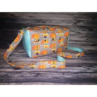 Fleece Klebe-Beutel Kleintier Tragekorb Mit Verstellbarem Gurt Fleece Klebe-Beutel Kleintier Tragekorb Mit Verstellbarem Gurt von AdorkablePets