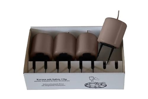 4er Set Adventskerzen, Stumpenkerzen mit Safety Clip und Kerzenstecker (Haltekrallen) Mocca Braun 6 x ∅ 5 cm von Adventskranzkerzen