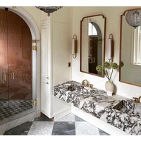 Calacatta Viola Marmor Arbeitsplatte Waschbecken Benutzerdefinierte Gästetoilette von Aegeanmarble