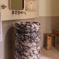 Handgeschnitzte Calacatta Viola-Marmor - Sockelspüle 33 "Höhe Handgeschnitzte Calacatta Viola-Marmor - Sockelspüle 33 "Höhe von Aegeanmarble