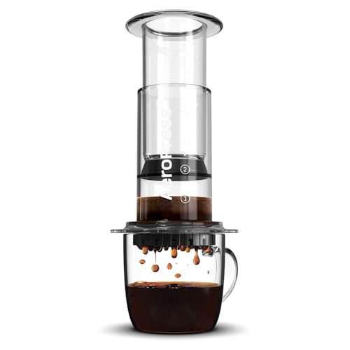 AeroPress Clear Kaffeepresse – 3-in-1 Kaffeemaschine kombiniert French Press, Pour Over & Espresso – Vollmundiger Kaffee ohne Bitterkeit – Tragbare Mini-Kaffeemaschine für Reisen, Transparent von AeroPress