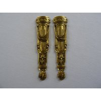 2Er Set Beschläge Verzierung Bronze Messing Beistelltisch Möbel Repros Frankreich Vintage 2Er Set Beschläge Verzierung Bronze Messing Beistelltisch Möbel Repros Frankreich Vintage von AetBBrocante