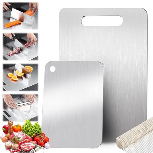 Titan Schneidebrett Set, 2 Stück Edelstahl Titanium Cutting Board mit Anti-Rutsch-Matte, Titanium Schneidebrett Doppelseitig, Leicht zu Reinigen, für Fleisch Gemüse Obst Brot(24x 15cm+34x 23cm) von AetherAurora