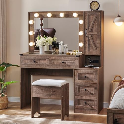 AetherWood Farmhouse Schminktisch mit Ladestation, Breiter Vanity Tisch mit LED-Spiegel & Schubladen, Moderner Schminktisch Set mit Hocker für Schlafzimmer (Hellbraun) von AetherWood