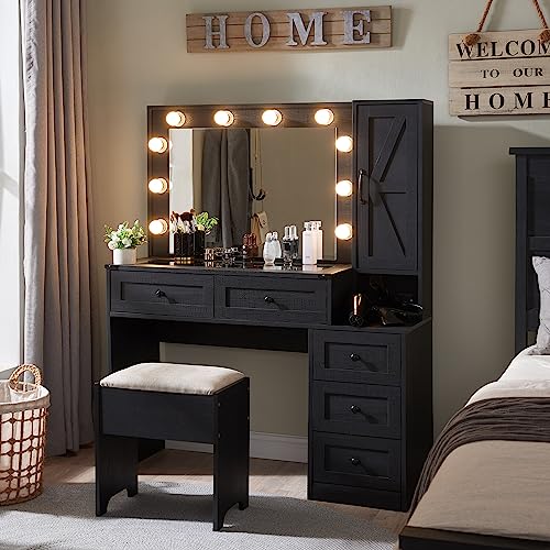 AetherWood Farmhouse Schminktisch mit Ladestation, Breiter Vanity Tisch mit LED-Spiegel & Schubladen, Moderner Schminktisch Set mit Hocker für Schlafzimmer (Schwarz) von AetherWood