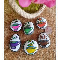 Bemaltes Tea Rock Sortiment Handbemaltes Geschenk Für Teeliebhaber von AffinityStones