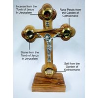 Jerusalem Kruzifix Selbstklebende Basis, Aus Olivenholz Hängend Mit Heiligen Land Zutaten Handgefertigtes 7 "X 3, 5" - 15, 5 X 9, 5 cm von AgioErgo