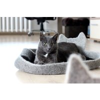 Katzen Schlafplatz - Katzenbett Handgefertigtes Filzbett Graues Sonderanfertigung Geschenk Für Haustiere von AgnesFeltforCats