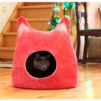 Rotes Katzenbett Krippe, Katzenhaus Wolle. Weihnachtsgeschenk Für Katze. Katzenschlaf Katzenschlafplatz von AgnesFeltforCats