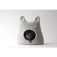 Wollkatzenbett Höhlenfilz Katzenhaus Katzennapf. Hellgraues Katzenbett Aus Wolle Mit Ohren. Valentinstag Geschenk Liebe von AgnesFeltforCats