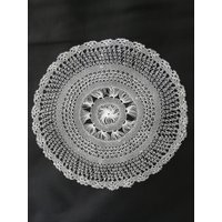Vintage Nadel Spitzendeckchen Couchtisch Decke von Ahnavintage