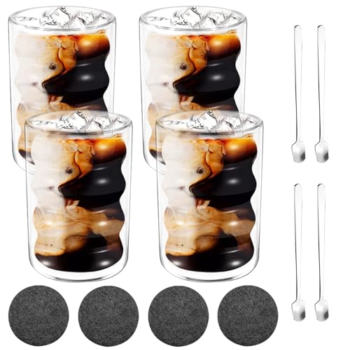 Aiuuee Eiskaffee Gläser 4er Set, Doppelwandige Gläser 350ml Klares Glas, Bubble Gläser, Wave Gläser Tumbler, Biergläser für Cocktail, Milch mit 4 Löffel + 4 Untersetzer von Aiuuee