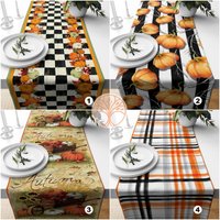 Herbst Trend Tischläufer|Orange, Weiß Und Grün Kürbis Tischläufer|Karierte Wohnkultur Im Herbststil von AkasiaHomeDesign