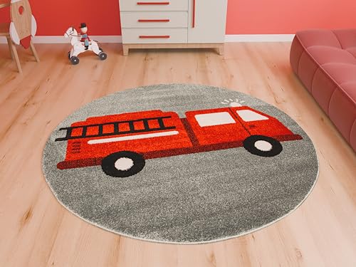 AKCILA Lima runden Kinder Teppich Feuerwehrauto Grau|Rot 140 cm|Kinderzimmer Kurzflor Teppiche | Kinderteppich Jungen |Kids Carpet | Spielteppich Kinder | Babyzimmer Tepich | Wohnzimmer|Schlafzimmer von AKCILA