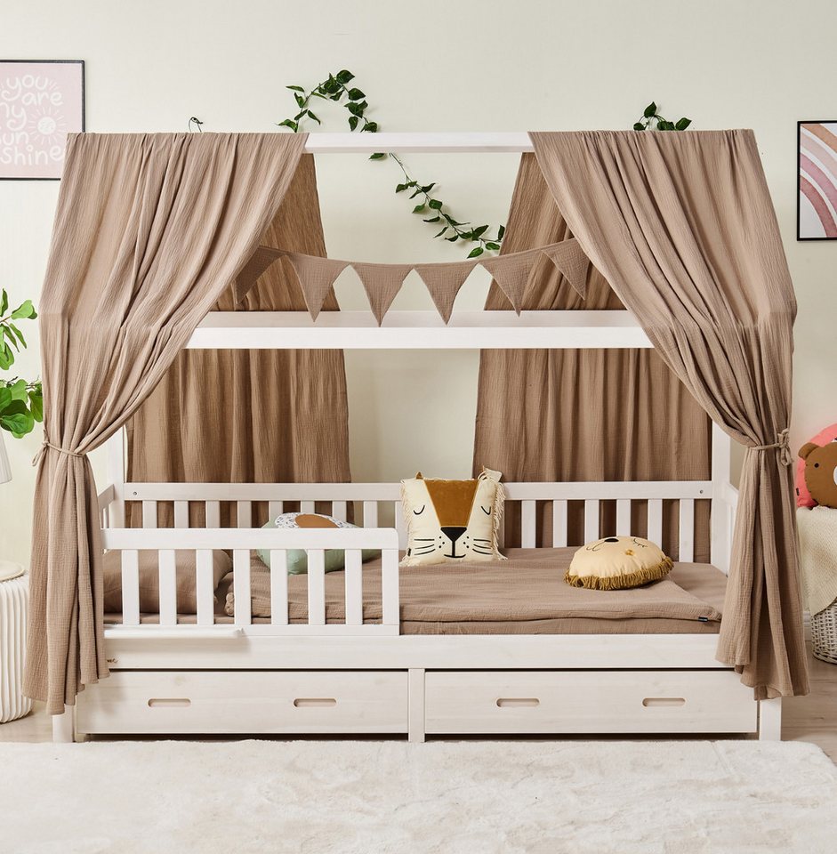 Alavya Home® Hausbett CLOUD aus Buche FSC® 100% zertifiziert KOMPLETT SET mit Musselin DEKO (Kinderbett 90x200 cm mit Schubladen I KOMPLETT Set - inkl. 100% Bio-Musselin Baumwolle Deko und Matratze I GOTS zertifiziert, Massivholzbett mit Rausfallschutz und Lattenrost I Jugendbett Liegefläche 200x90 cm), FSC zertifizierter aus massivem Buchenholz von Alavya Home®