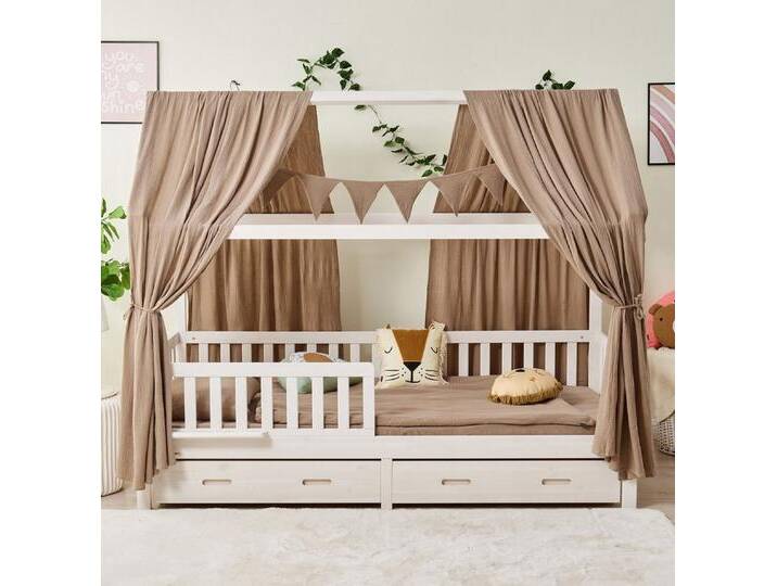 Alavya Home® Hausbett CLOUD aus Buche FSC® 100% zertifiziert KOMPLETT SET mit Musselin DEKO (Kinderbett 90x200 cm mit Schubladen I KOMPLETT Set - inkl. 100% Bio-Musselin Baumwolle Deko und Matratze I GOTS zertifiziert, Massivholzbett mit Rausfallschutz und Lattenrost I Jugendbett Liegefläche 200x90 cm), FSC zertifizierter aus massivem Buchenholz von Alavya-Home
