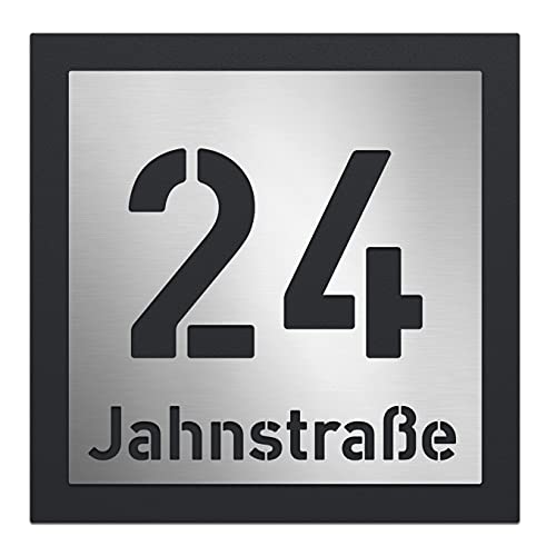 AlbersDesign - personalisierte Edelstahl-Hausnummer, zweiteilig mit 3D Effekt, Rückwand pulverbeschichtet in RAL7016, Frontblende in Edelstahl (V2A) gebürstet von AlbersDesign