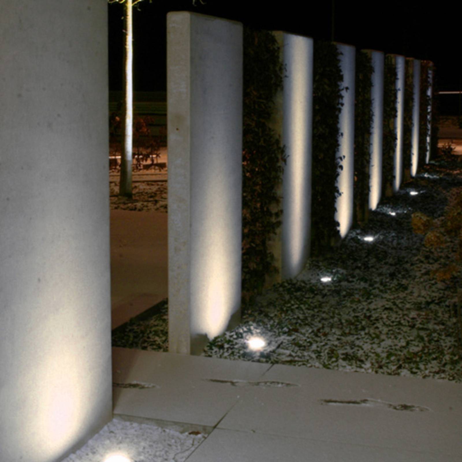 Schwenkbarer LED Bodeneinbaustrahler Fabio, 3000K von Albert Leuchten