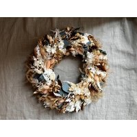 Handgemachter Trockenblumenkranz I Tischkranz Oder Türkranz in Apricot Handgemachter Trockenblumenkranz I Tischkranz Oder Türkranz in Apricot von AlenasUnikate