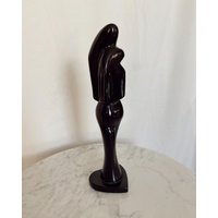 Schwarze Marmor Statue von AlexasAesthetic