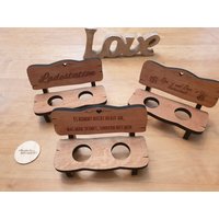 Personalisierte Schnapsbank Mit Gravur Aus Erlenholz, Rentnerbank, Rentnerbänkle, Hochzeit, Einzug, Geburtstag, Rente Personalisierte Schnapsbank Mit Gravur Aus Erlenholz, Rentnerbank, Rentnerbänkle, Hochzeit, Einzug, Geburtstag, Rente von AlexasKreativwerk