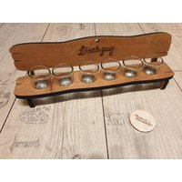 Personalisierte Schnapsbank Mit Gravur Aus Erlenholz, Stammtisch, Hochzeit, Einzug, Geburtstag, Rente Personalisierte Schnapsbank Mit Gravur Aus Erlenholz, Stammtisch, Hochzeit, Einzug, Geburtstag, Rente von AlexasKreativwerk