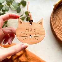 Personalisierte Katzenkugel, Katzen Dekoration, Katzenliebhaber Geschenk, Katze Weihnachtsdekoration, Crazy Cat Lady Tierkugel, Holzkugel von AlfalfaDesign