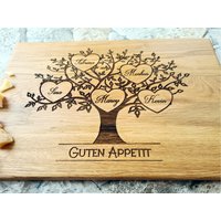 Personalisiertes Schneidebrett Mit Baum Und Herzen. Lasergraviertes Handgefertigtes Aus Holz. Einweihungsparty, Hochzeitsgeschenk Von Algis Crafts Personalisiertes Schneidebrett Mit Baum Und Herzen. Lasergraviertes Handgefertigtes Aus Holz. Einweihungsparty, Hochzeitsgeschenk Von Algis Crafts von AlgisCrafts