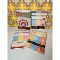 1/4 Set Aus 3 Geschirrtüchern/Handtüchern Neu in Ovp | 60Er 70Er Mid Century Vintage 1/4 Set Aus 3 Geschirrtüchern/Handtüchern Neu in Ovp | 60Er 70Er Mid Century Vintage von AliceGroovy