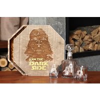 Darth Vader Dekanter Set Whisky Gläser Einzigartiges Weihnachtsgeschenk Für Freund Personalisiert von AliceWoodenCrafts