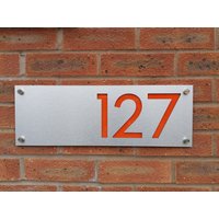 Moderne Hausnummern, Vertikale Adressschild, Horizontatales Adressnummer von AlinaZen