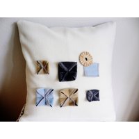 Moderne Applique...shabby Chic... Dekorative Throw Kissen... 3D Applique von AlinasArt