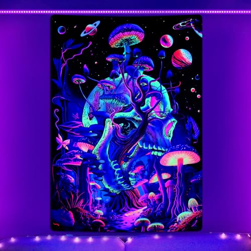 Alishomtll Schwarzlicht Pilz Wandteppich Ästhetischer Schädel UV Reaktiv Wandbehang Fantasie Glühen im Dunkeln Galaxie Planet Wandteppiche Vertikale Wandkunst für Schlafzimmer Wohnzimmer 210x150cm von Alishomtll