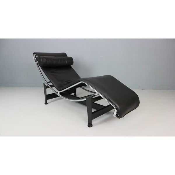 LC4 Liege aus braunem Leder, Alivar LC4 Liege aus braunem Leder, Alivar von Alivar