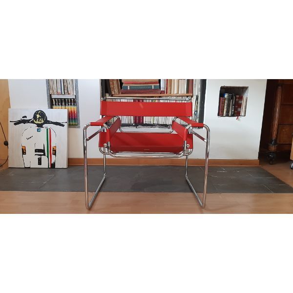 Wassily Sessel B3 aus rotem Leder von Marcel Breuer, Alivar Wassily Sessel B3 aus rotem Leder von Marcel Breuer, Alivar von Alivar