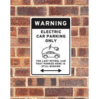 Achtung Elektroauto-Parkplatz Nur Schild Lustiger Scherz Aufkleber Wand Garage Fahrzeug Ev Ladegerät Retro Vintage Reserviert Achtung Elektroauto-Parkplatz Nur Schild Lustiger Scherz Aufkleber Wand Garage Fahrzeug Ev Ladegerät Retro Vintage Reserviert von AllClassicGifts