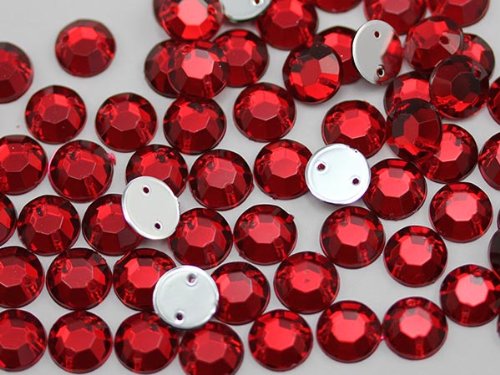 Allstarco 7mm Flache Rückseite Aufnähbare Strassperlen für Bastelarbeiten Plastik Acryl Runde Edelsteine mit Löchern zum Nähen, Kleidung Verzieren, Kostüme Cosplays Rot Rubin H103-100 Stück von Allstarco